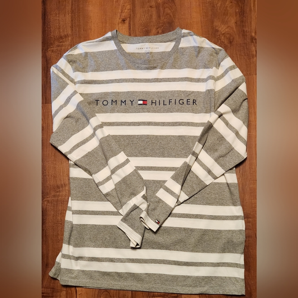 Tommy Hilfiger shirt